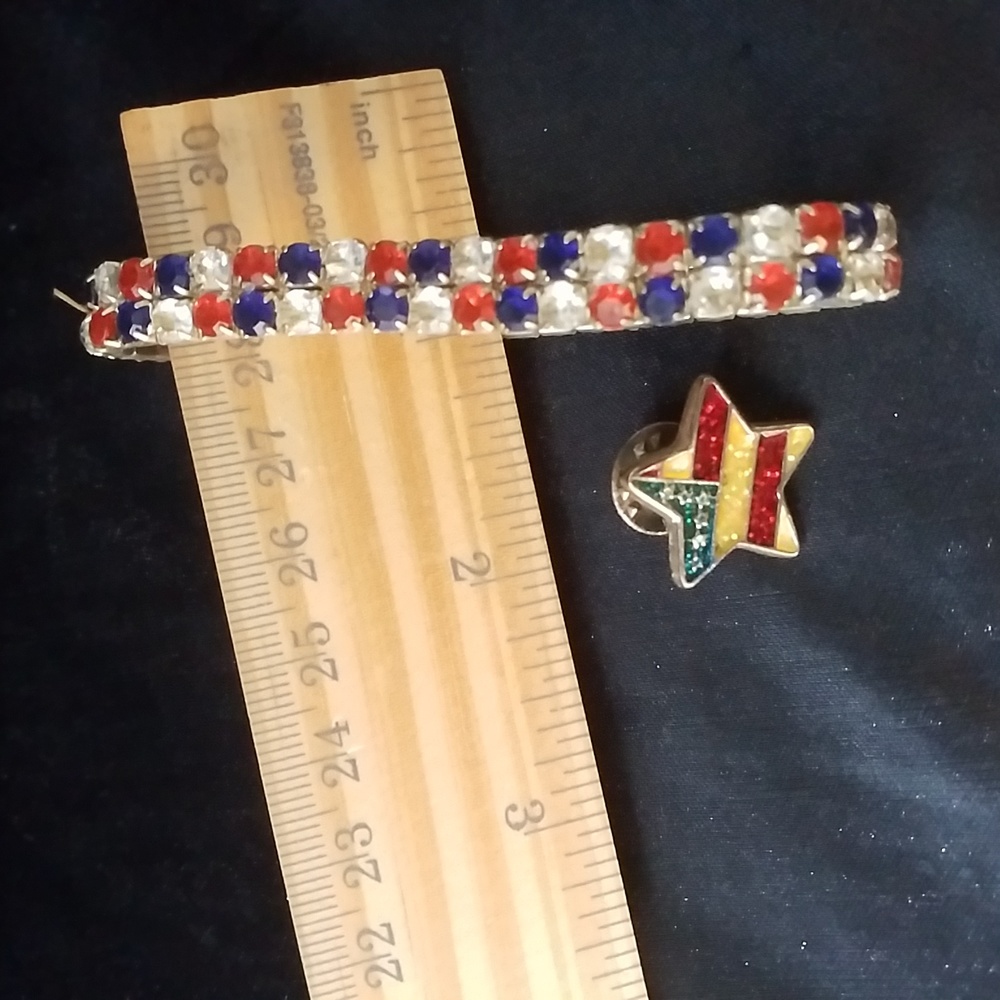 3/$25 CLAIRE'S SET America Theme! BRACELET & STAR PIN FLAG RED WHITE BLUE USA